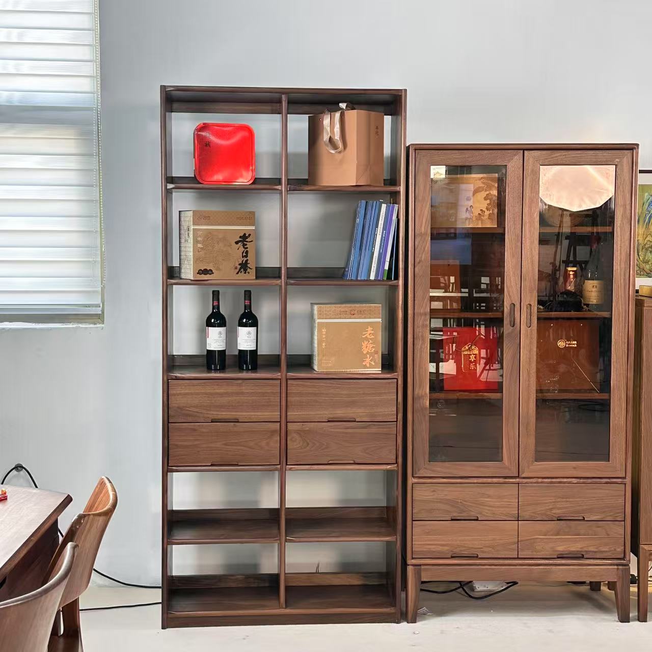 北美黑胡桃木书柜