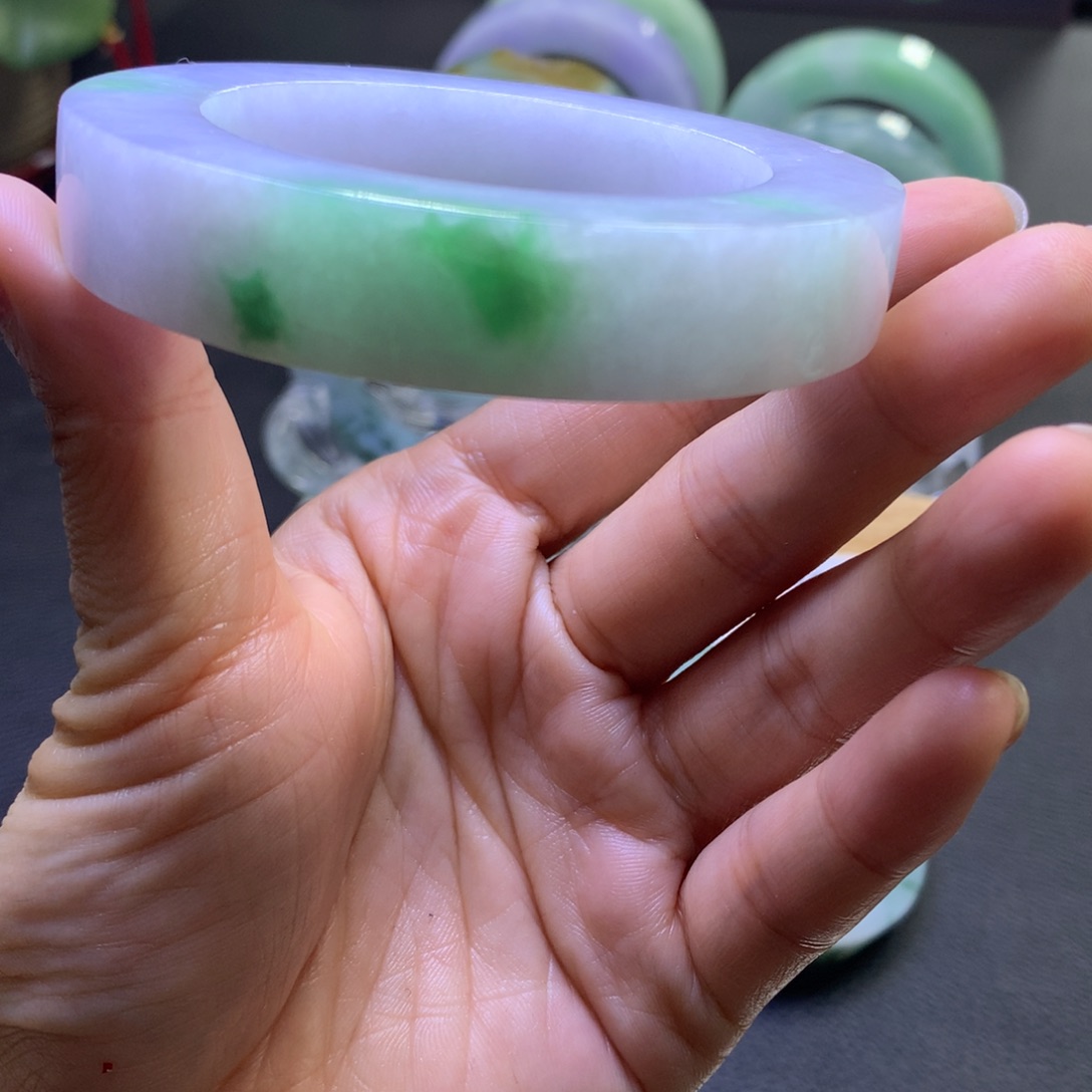 未镶嵌手镯定制翡翠