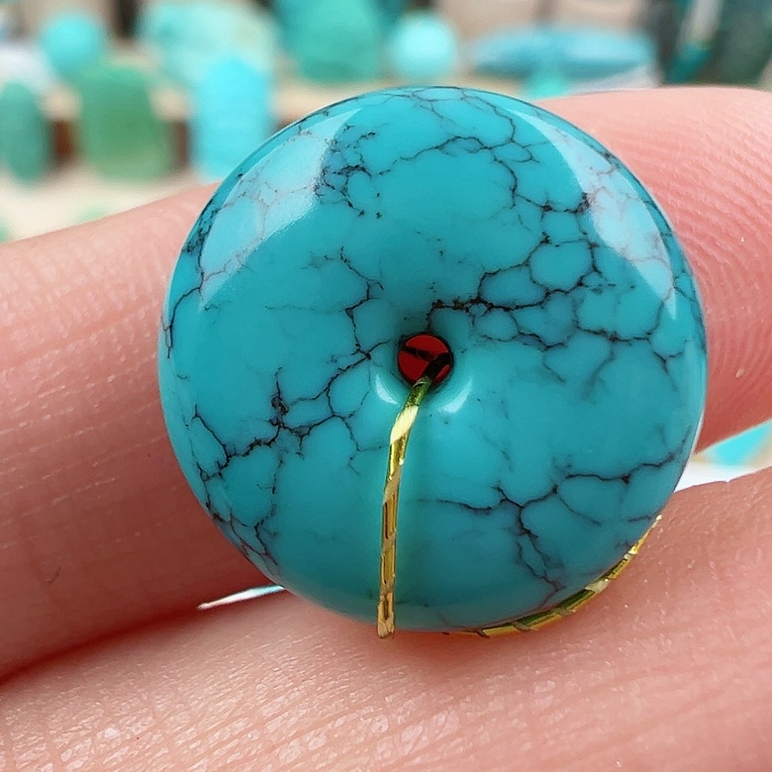 绿松石配饰未镶嵌