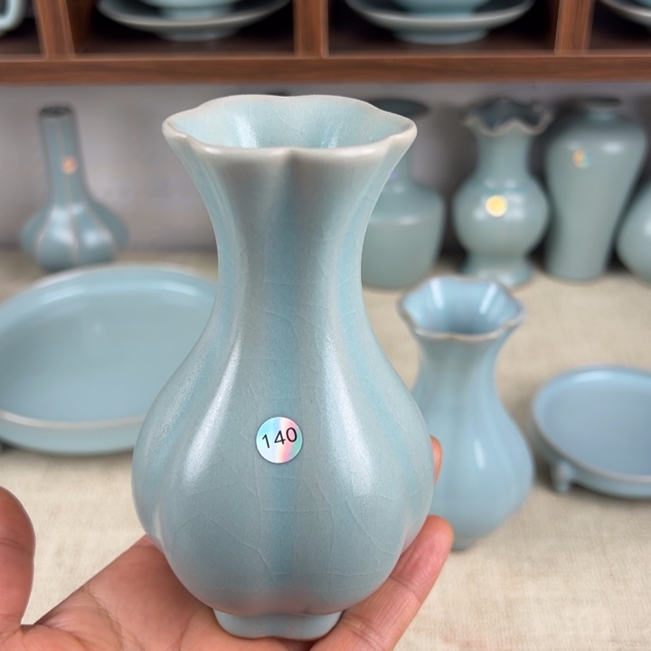 瓷杯子仿古釉小花瓶摆件微瑕