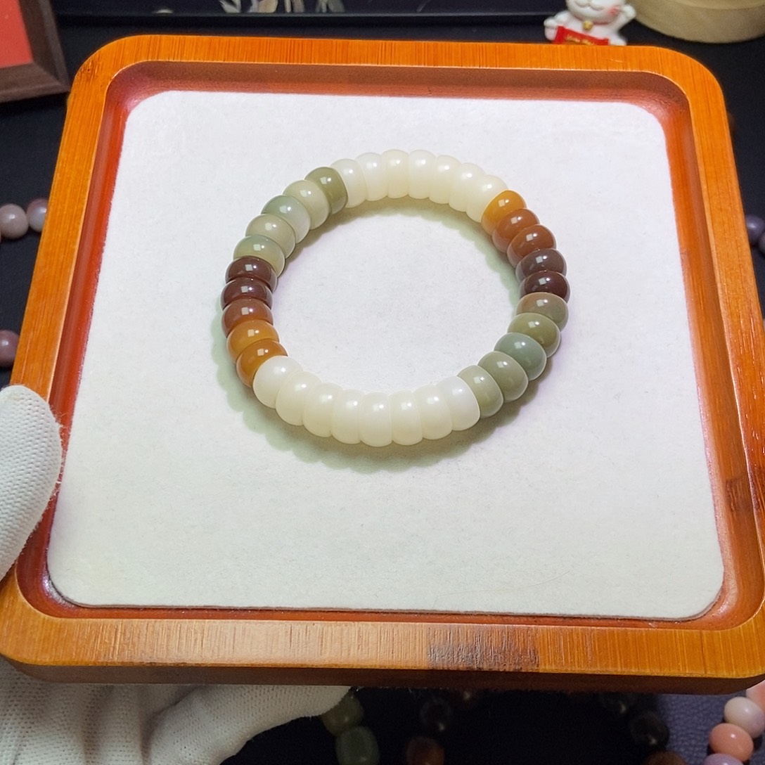 吊坠菩提根/象牙果卡12碗肠瑕疵0933