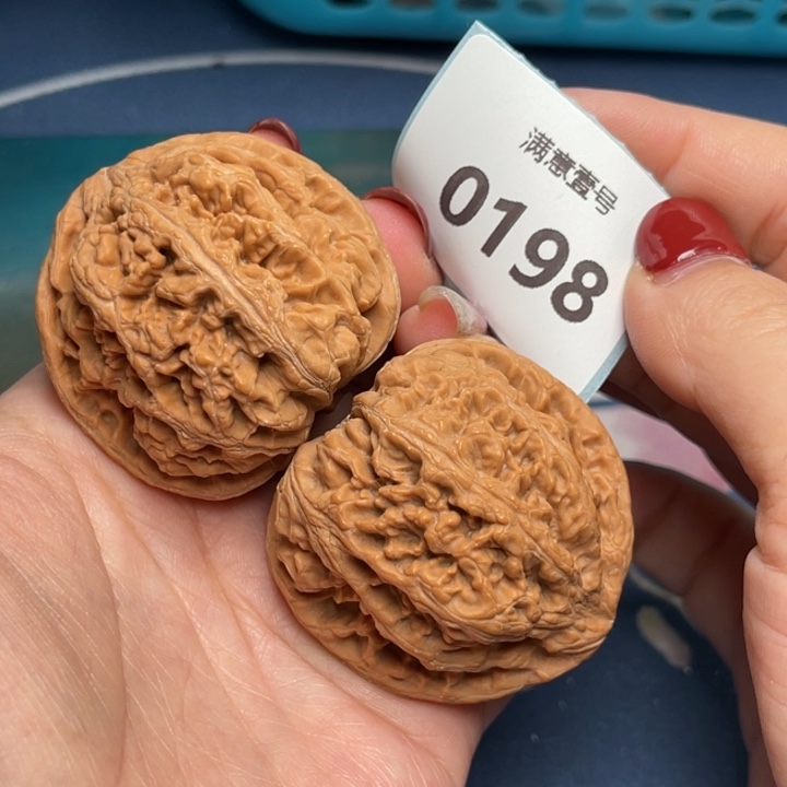 文玩核桃把件粗筋45