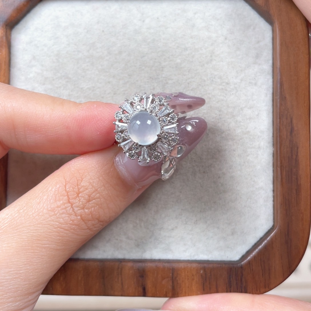 翡翠戒指银S925镶嵌?****o58889