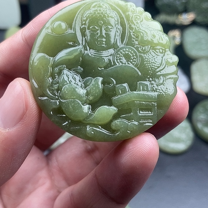 和田玉（糖玉）未镶嵌颈饰