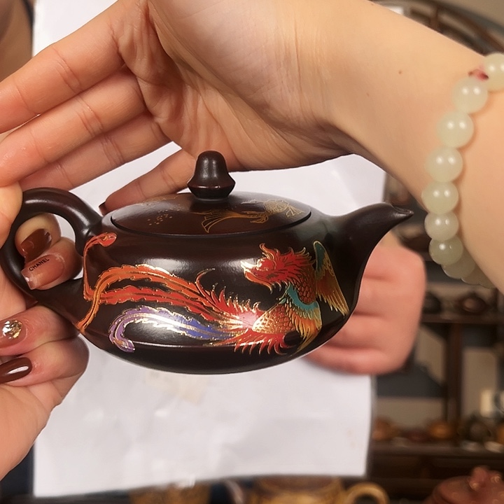 紫砂茶壶宜兴的一名