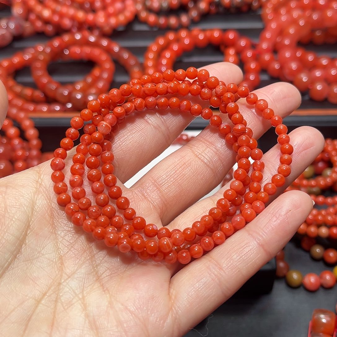 南红玛瑙手链未镶嵌