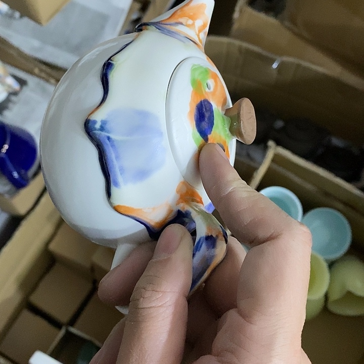 陶瓷艺术品及陶瓷制品