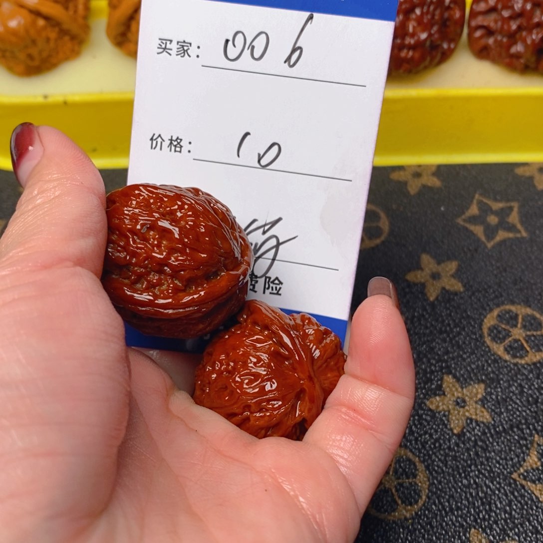 把件文玩核桃白狮子