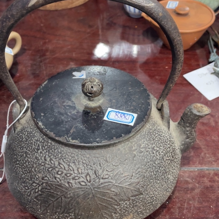 16铁壶一客默认瑕疵