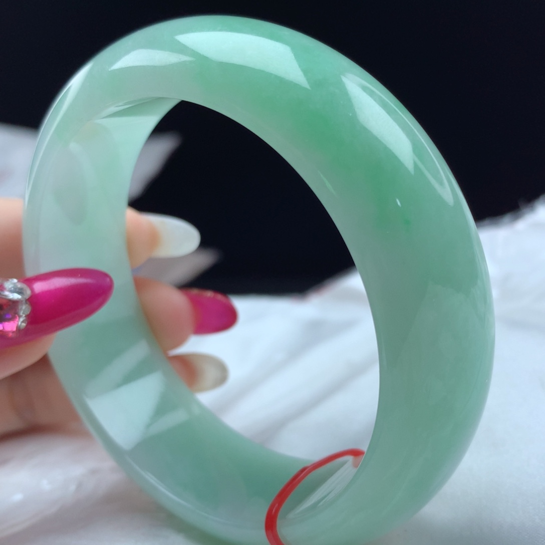 未镶嵌手镯翡翠97006，