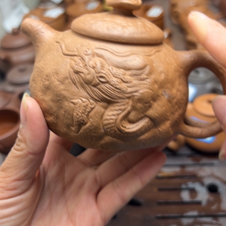 紫砂茶壶降坡泥岸手270