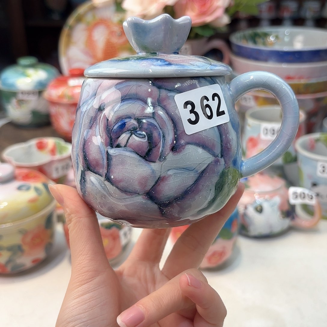 瓷片兔兔好可爱啊我