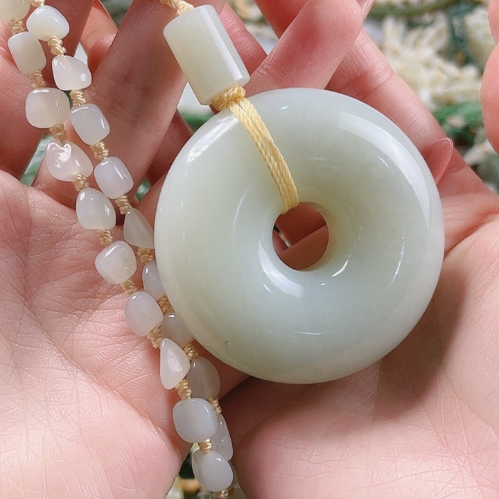 未镶嵌和田玉挂件