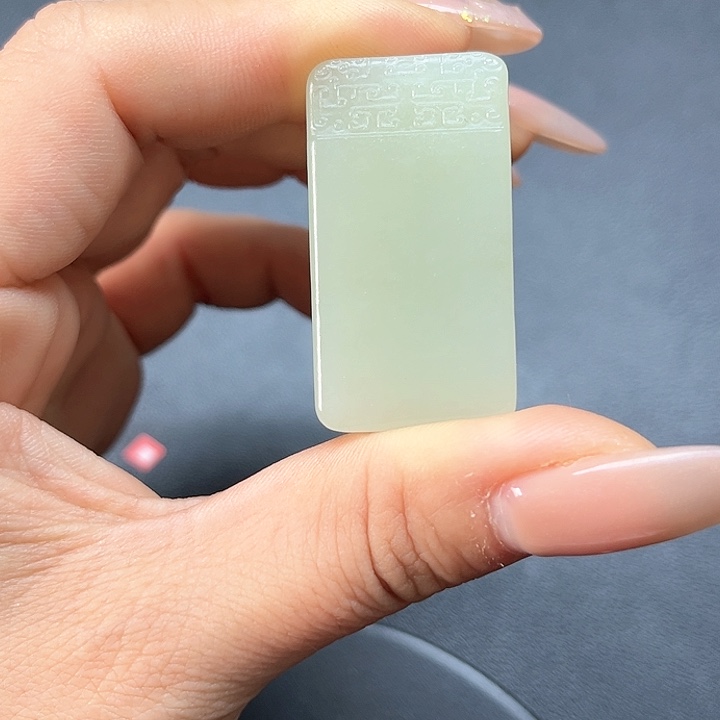 【闪购商品】颈饰未镶嵌和田玉