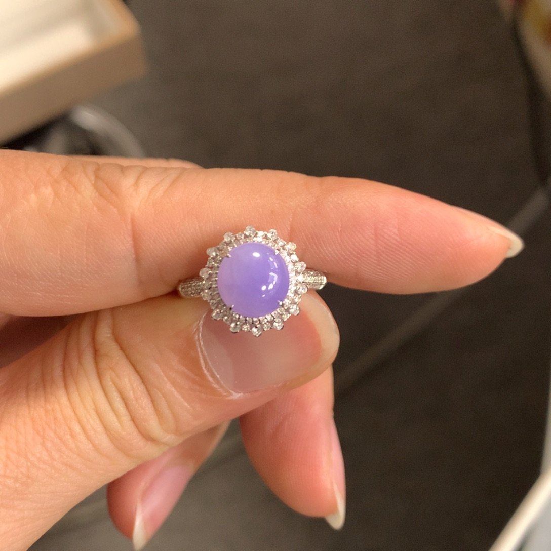 翡翠戒指18K金镶嵌翡翠