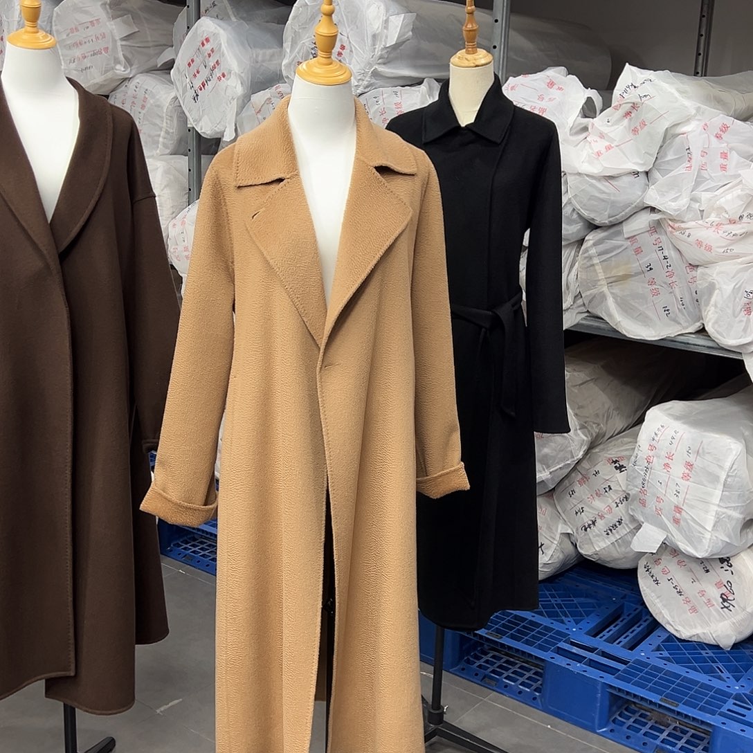 100羊绒秋香驼水波纹经典一粒扣样衣一件