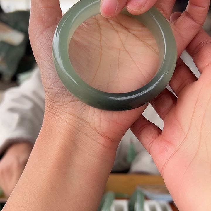 绿东陵冰晴水手镯