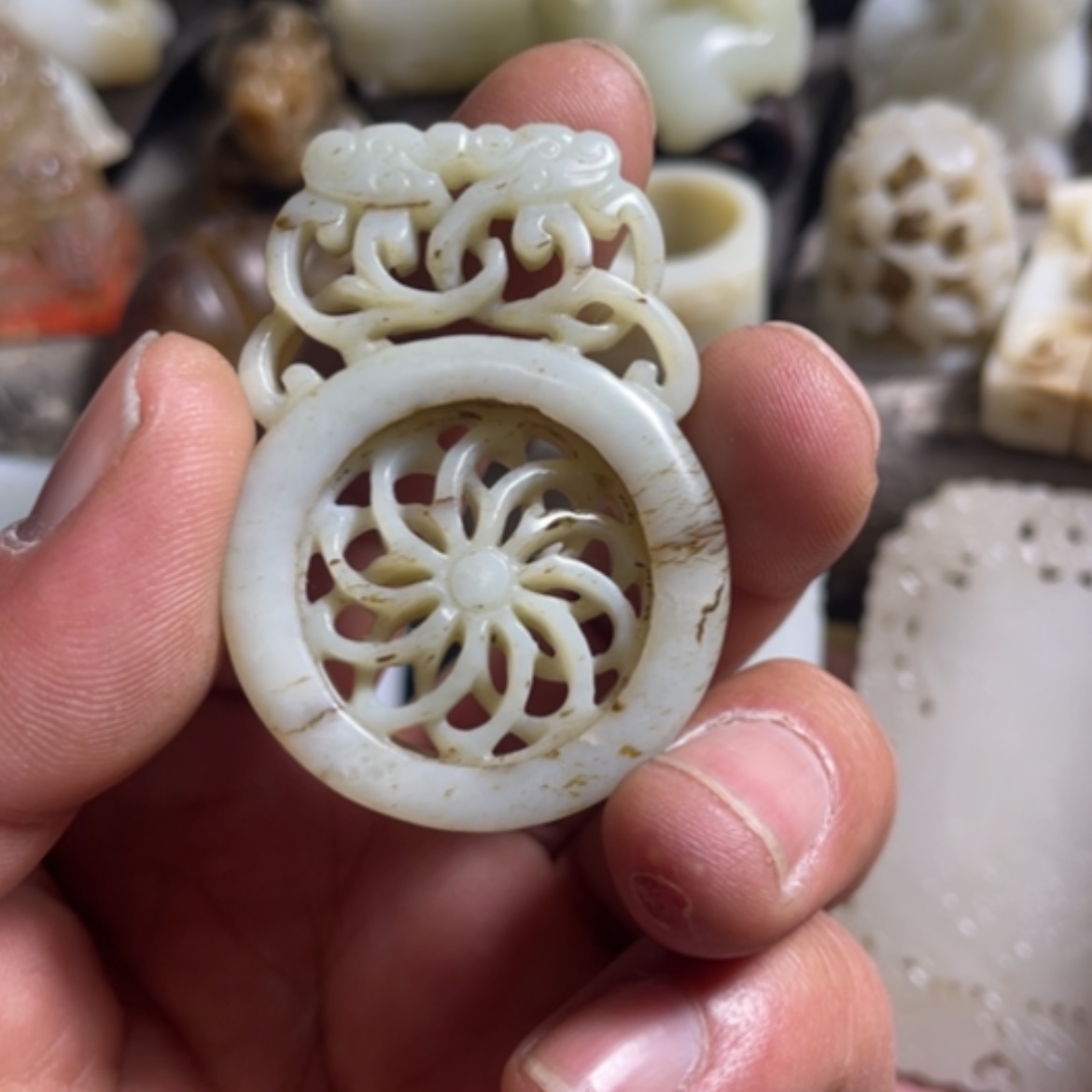 【闪购商品】和田玉吊坠(不含链)未镶嵌龙*