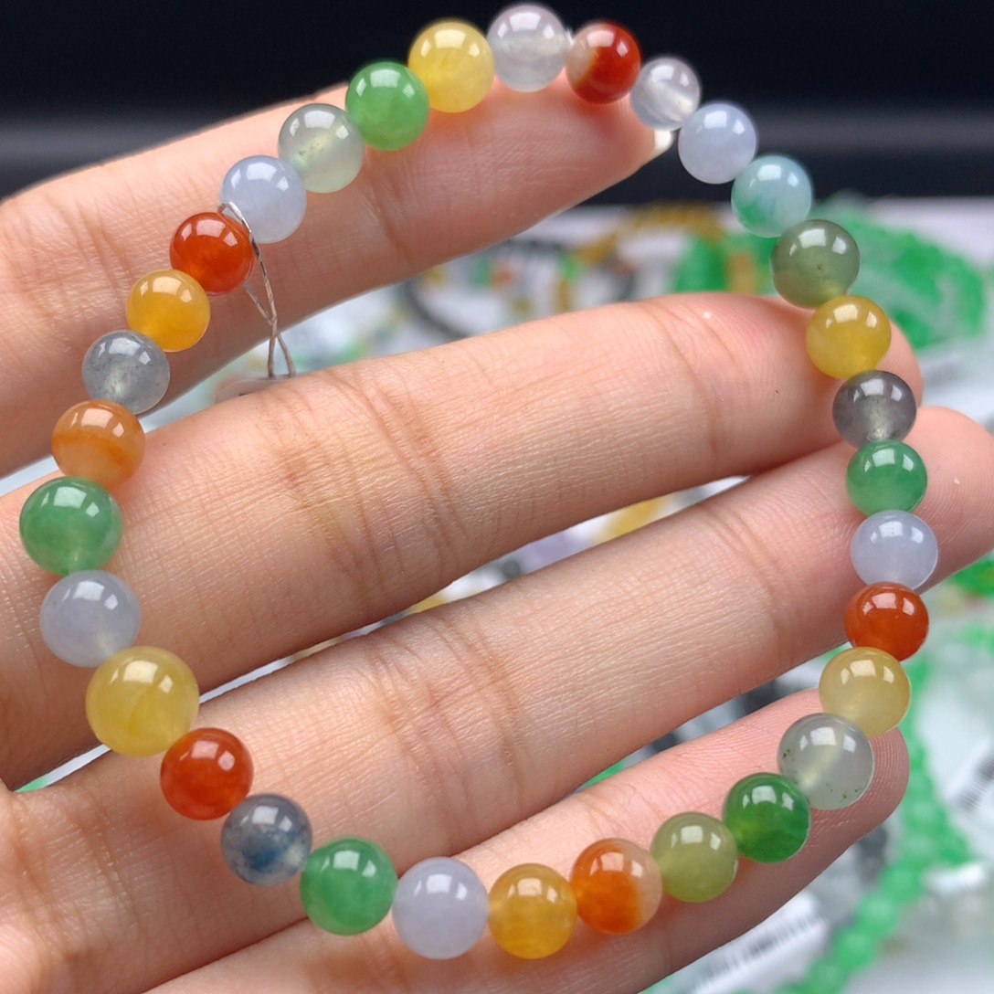 翡翠手链未镶嵌卡