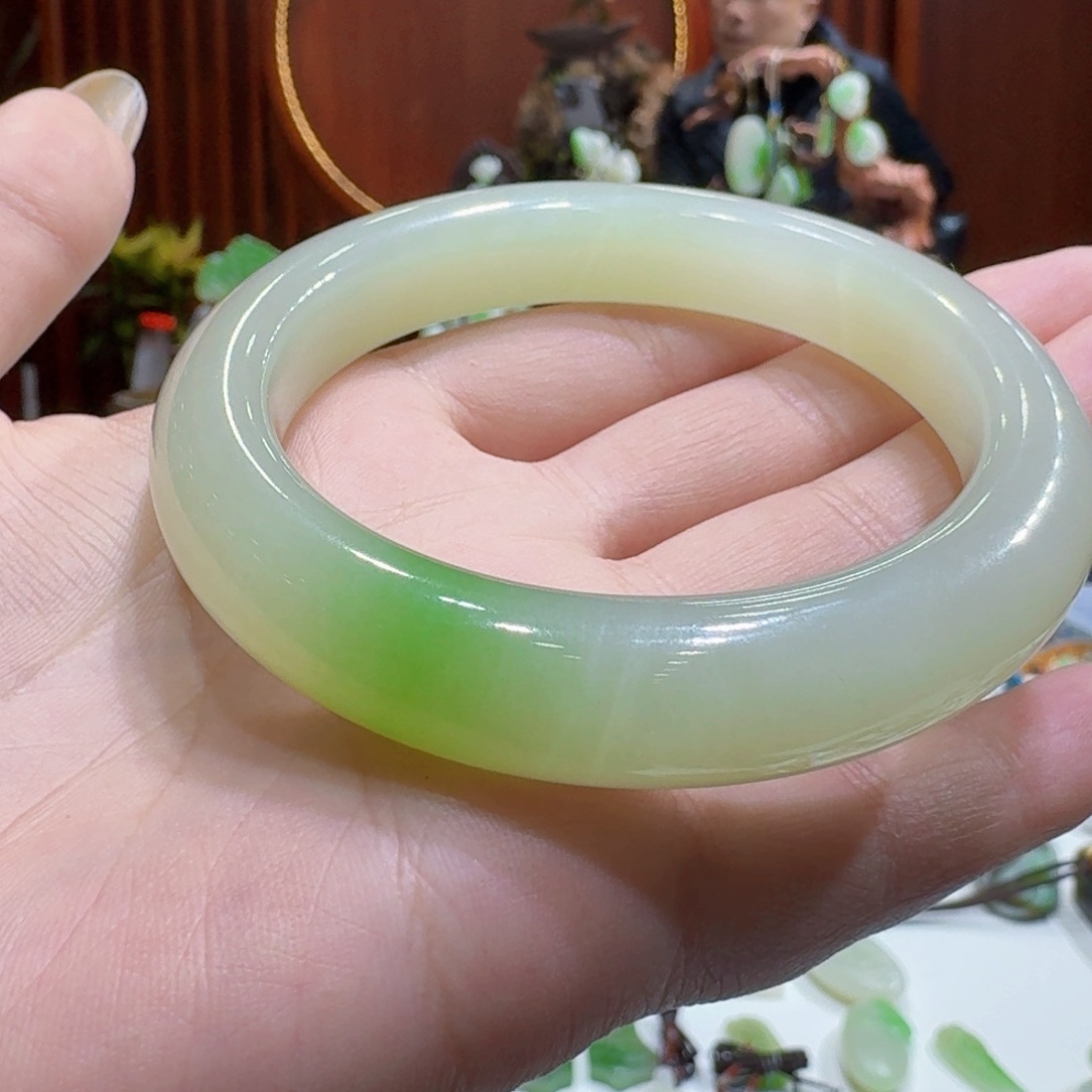 和田玉（翠青玉）58.5未镶嵌