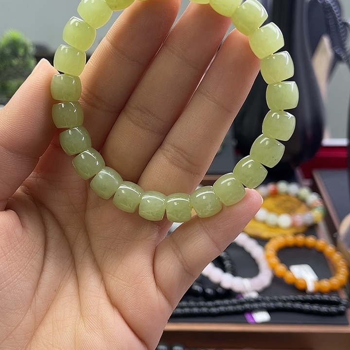 和田玉未镶嵌手串