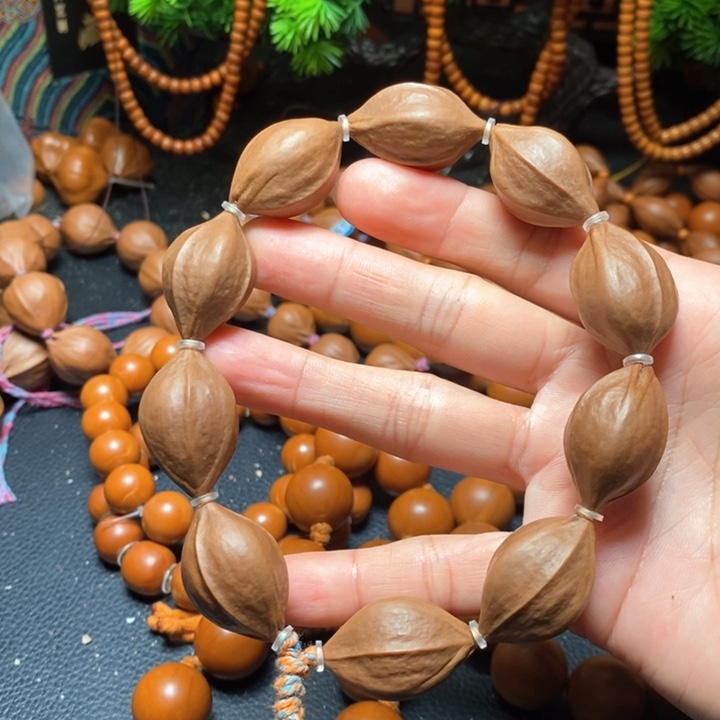 橄榄核手串1.8左右原籽