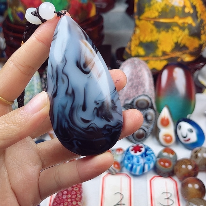玛瑙/玉髓未镶嵌耳环