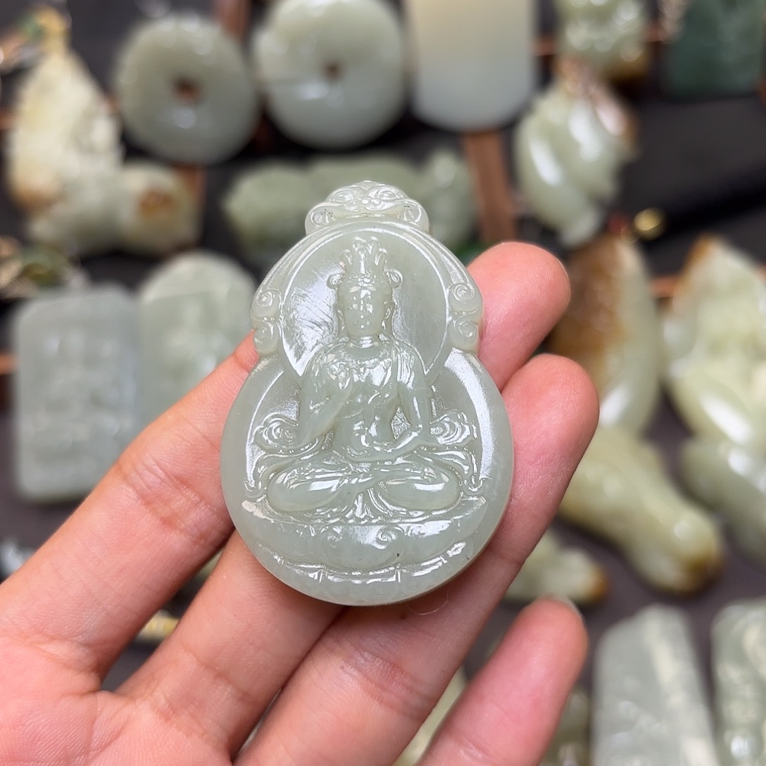 和田玉未镶嵌颈饰信*