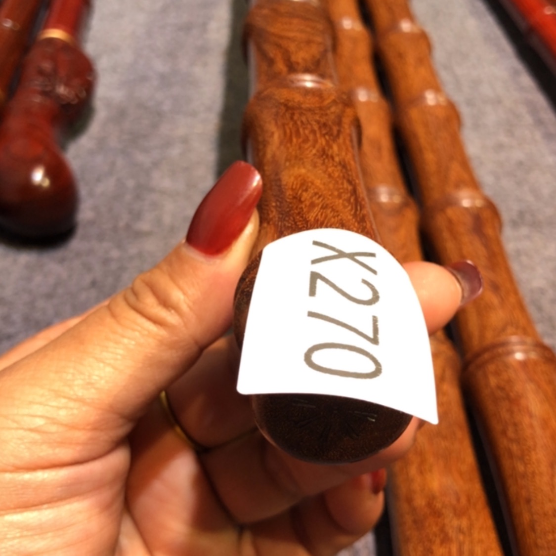 【闪购商品】木C***s金星紫檀竹节棍一根270