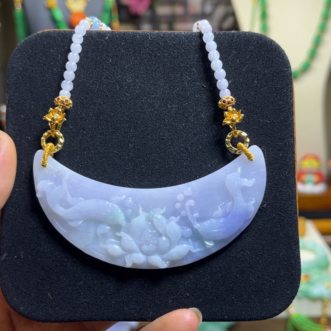 翡翠未镶嵌颈饰天然翡翠