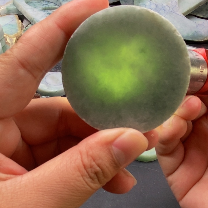 翡翠配石天然缅甸翡翠玉石