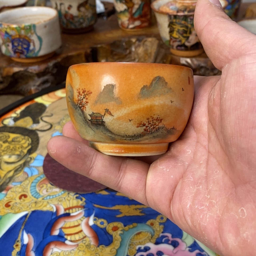 手工制作的一个杯杯