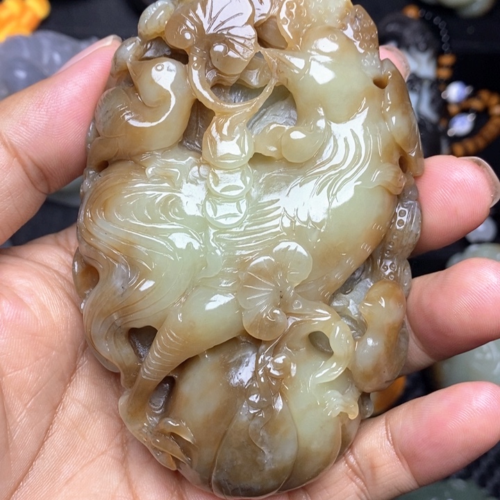 颈饰未镶嵌和田玉