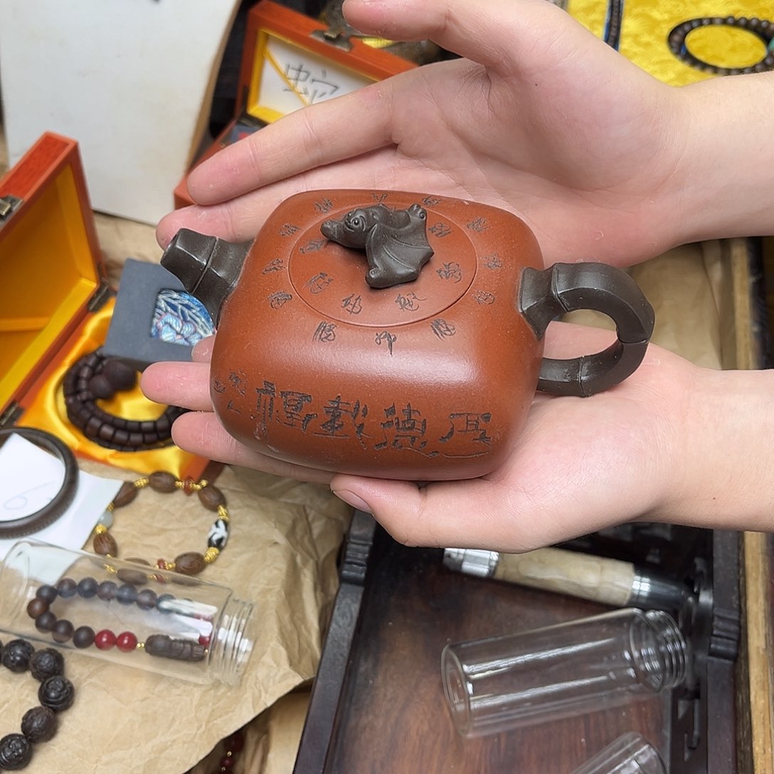 大叶紫檀（黑酸枝木类）