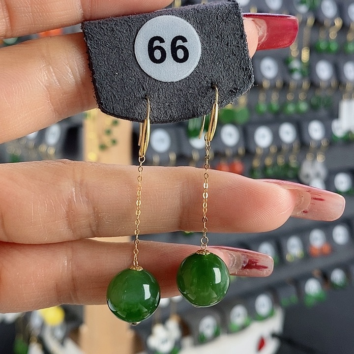 和田玉耳饰18K金镶嵌