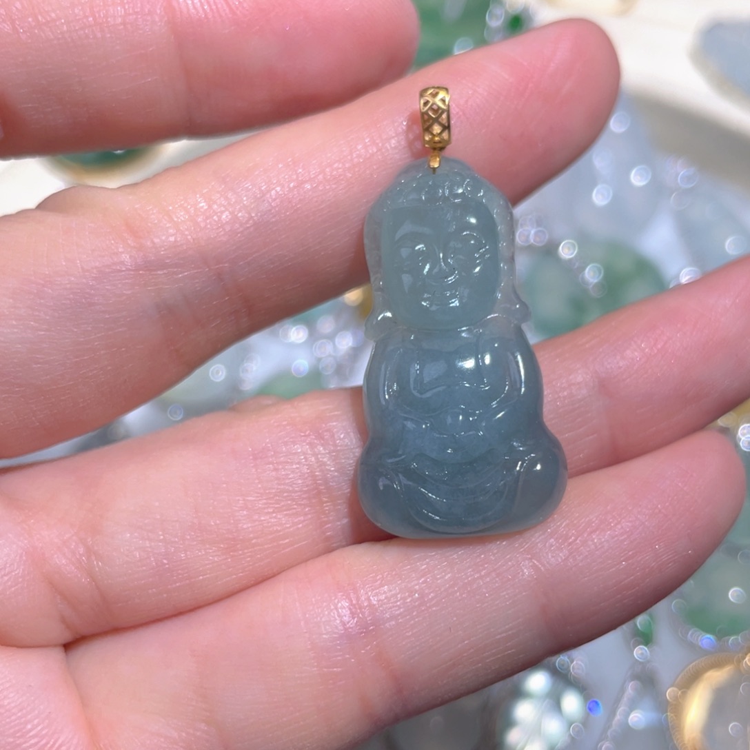 翡翠颈饰18K金镶嵌翡翠