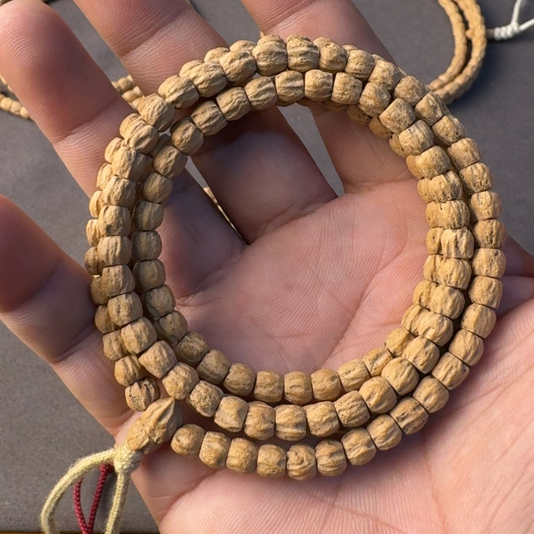 柏香籽/百香籽吊坠008