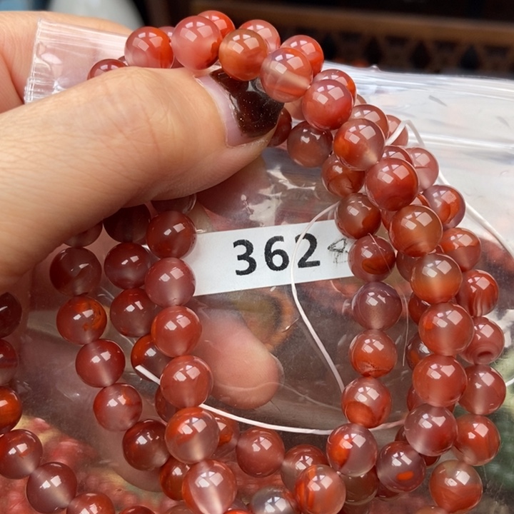 南红玛瑙未镶嵌手链