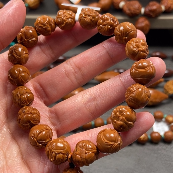 橄榄核手串/手链十八小弥勒