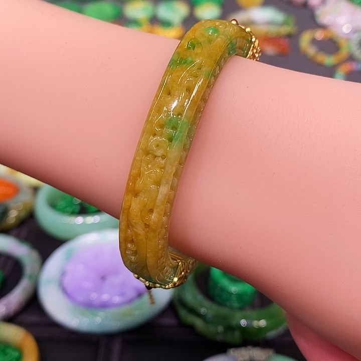 翡翠未镶嵌手镯（开口镯）翡翠