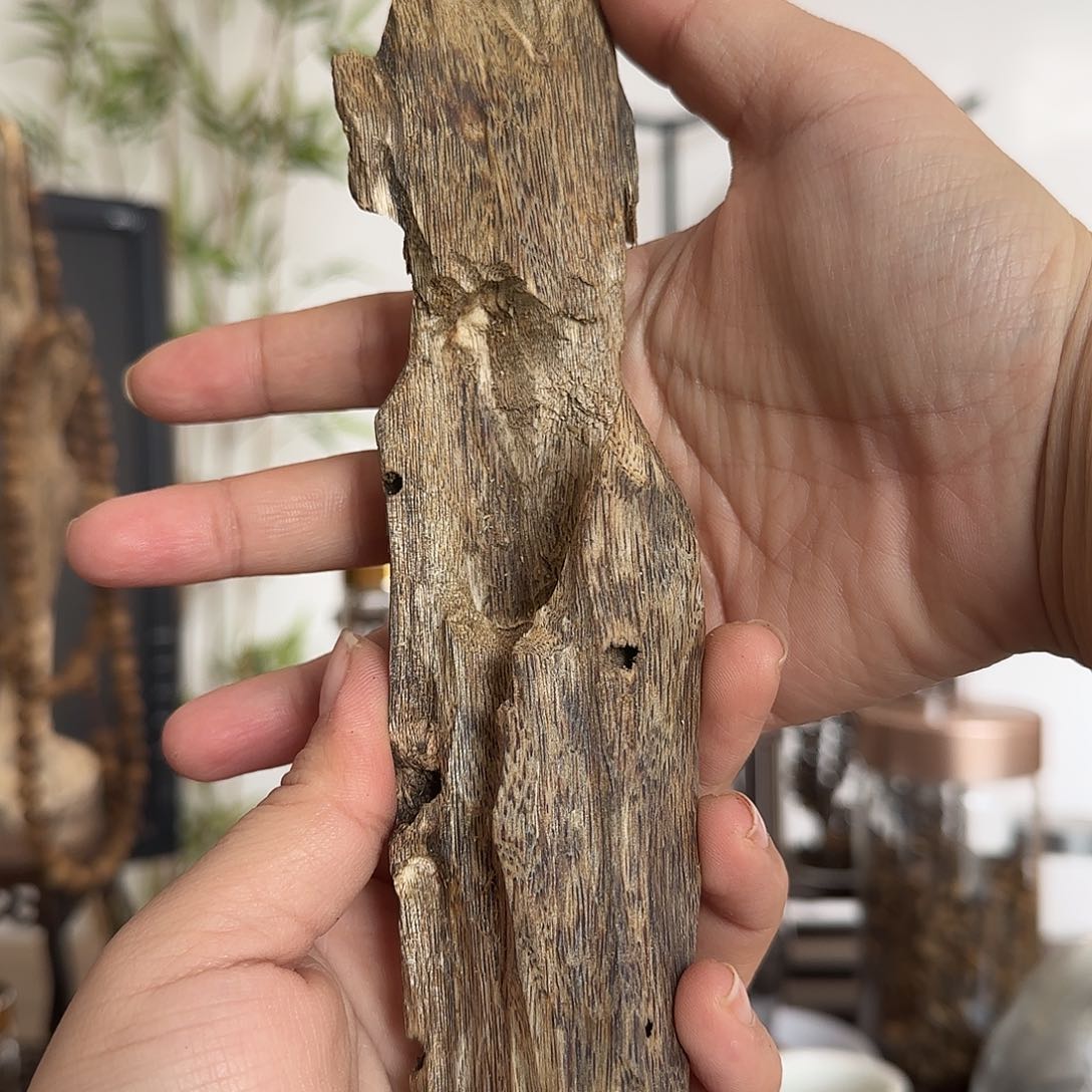 沉香沉香碎屑海南透顶绿醇化虫漏40克+