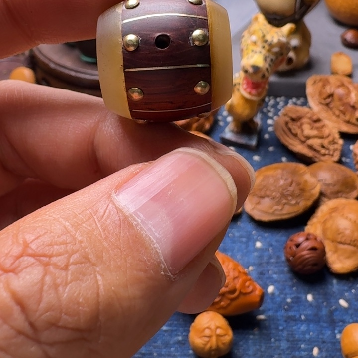 睡***鼠核桃手串/手链核核