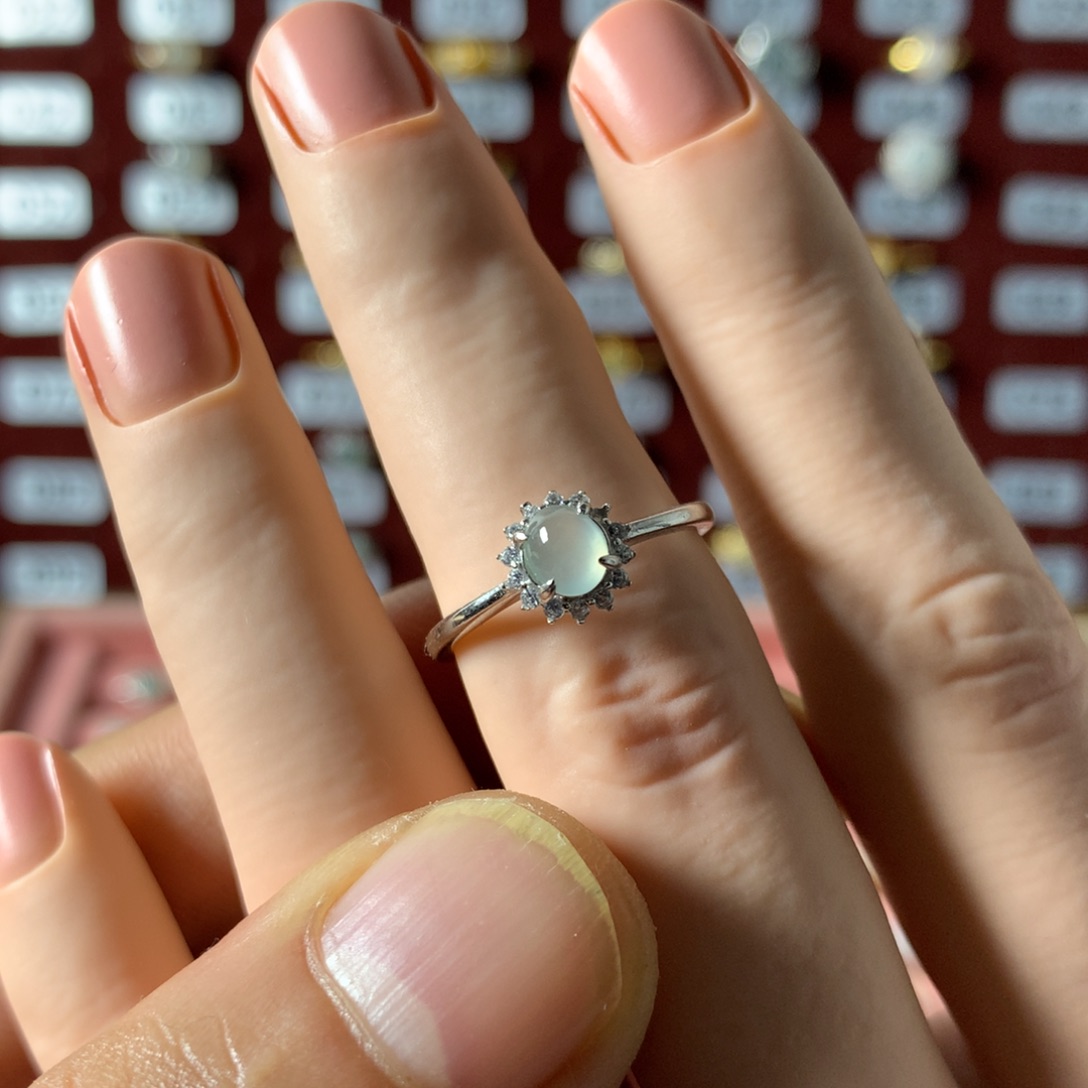 森***.翡翠银S925镶嵌戒指750