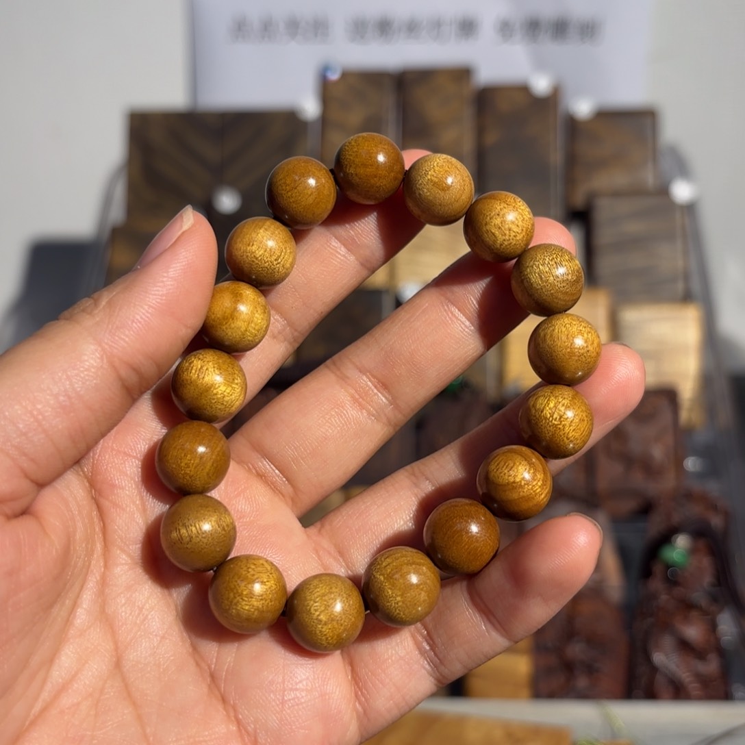 楠木（金丝楠）把件