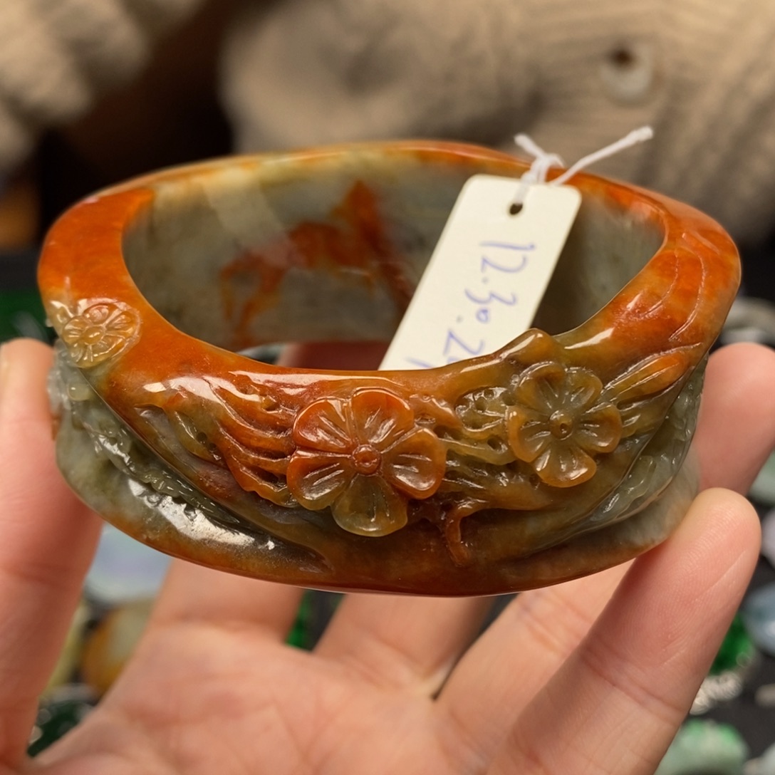 翡翠颈饰未镶嵌60.7圈口21号