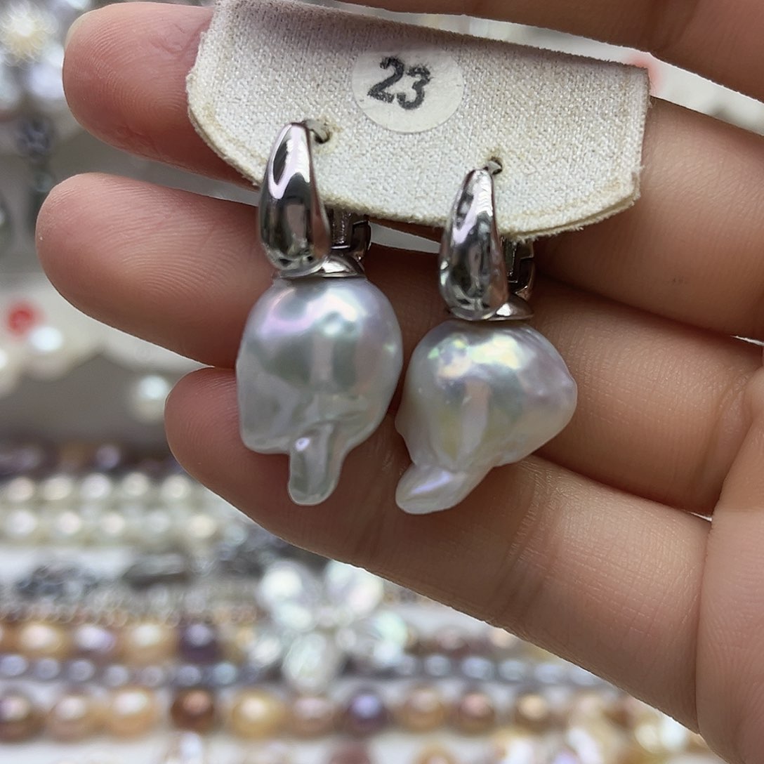 淡水珍珠耳饰未镶嵌