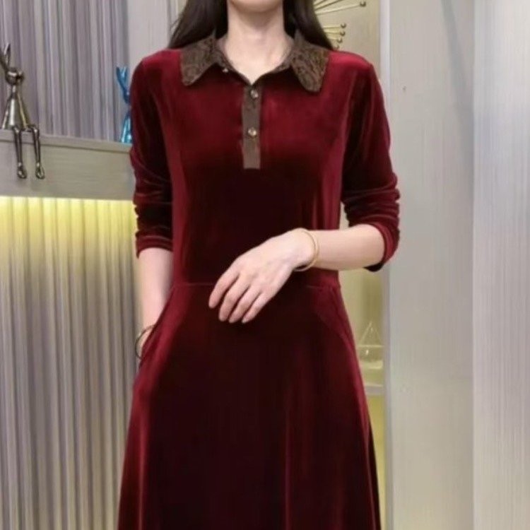 妈妈新款宽松女装洋气大码长袖时尚中年气质裙子金丝绒连衣裙