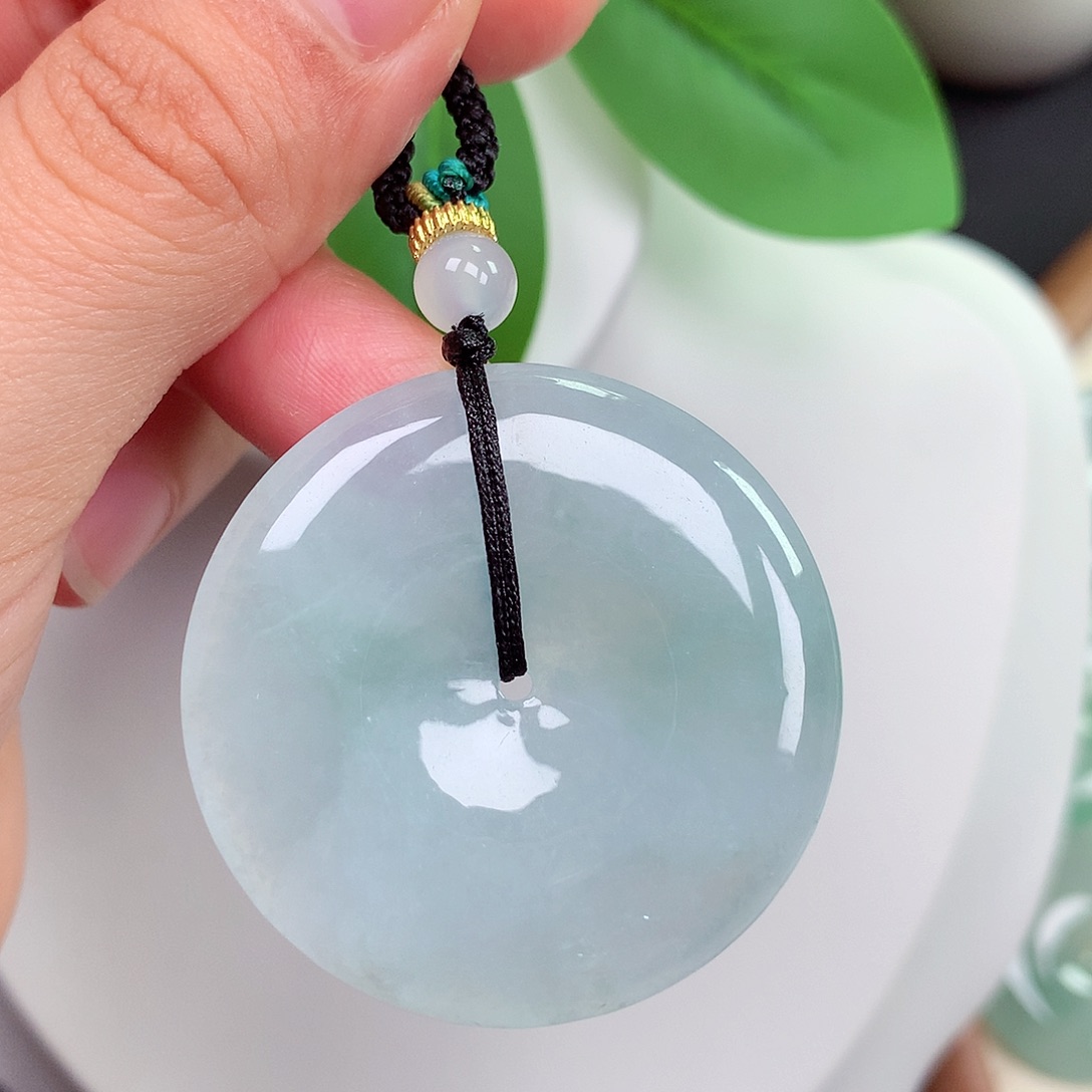 颈饰未镶嵌翡翠平安扣 38.7x5.0mm