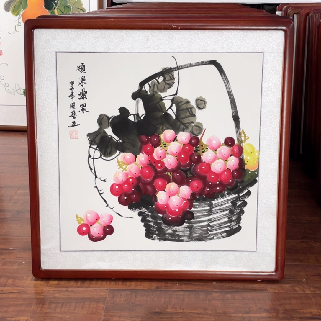 国画带框尺寸63*63厘米