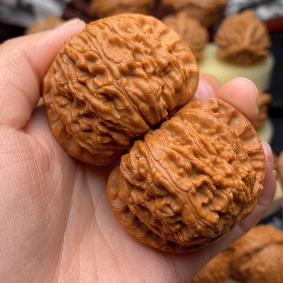 文玩核桃把件47白狮子